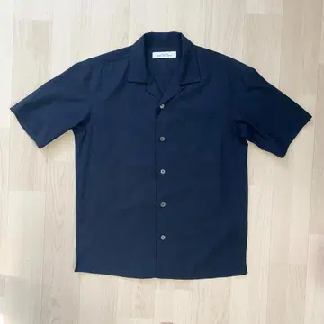 GREEN LABEL RELAXING 네이비 반팔 셔츠 S 사이즈