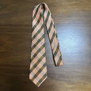 KITON 오렌지 스트라이프 패턴 넥타이