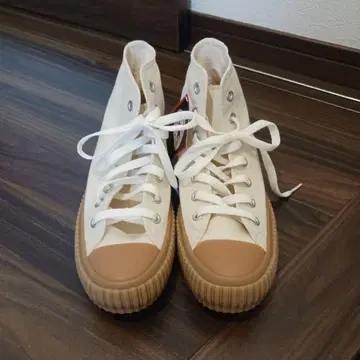 신상품, 미사용! CONVERSE 하이컷 스니커즈, 24.5