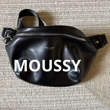 MOUSSY 블랙 바디백