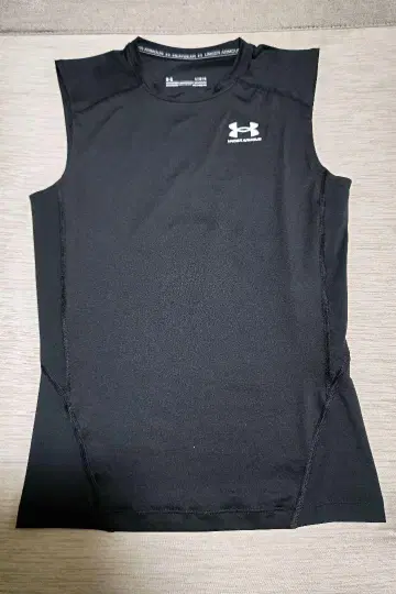 Under Armour 블랙 탱크탑 HEATGEAR