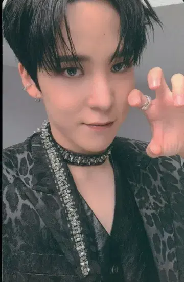 ATEEZ 일반ver YUN HO THE WORLD EP PARADIGM