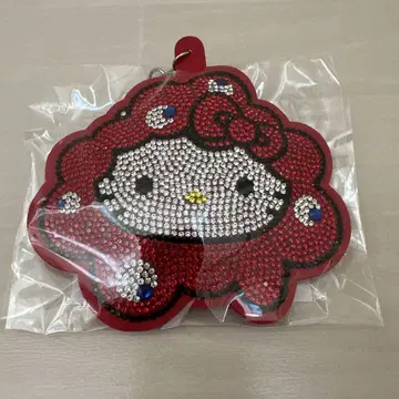 오사카 만국박람회 얏쿠얏쿠 산리오 콜라보 헬로키티 반짝반짝 가죽 키링