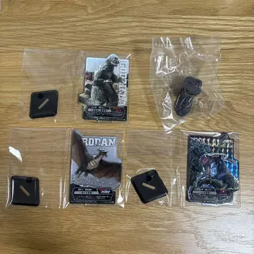 제일복권 고질라 대괴수열전 ACLLECT 몬스터 헤드 마그넷