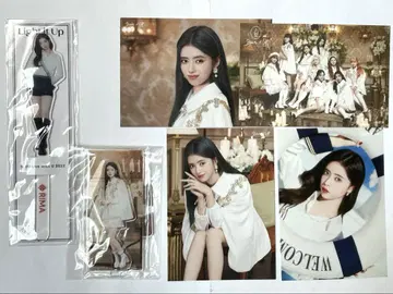 NiziU Light it Up brun it Up 굿즈 리마