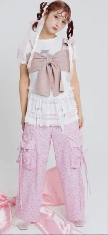 TINY FLOWER CARGO PANTS 캔디 스트리퍼