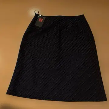 블랙 스커트