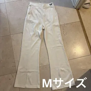 ANAP GIRL 화이트 플레어 팬츠