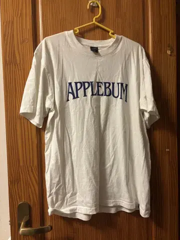 APPLEBUM 반팔 티셔츠 화이트