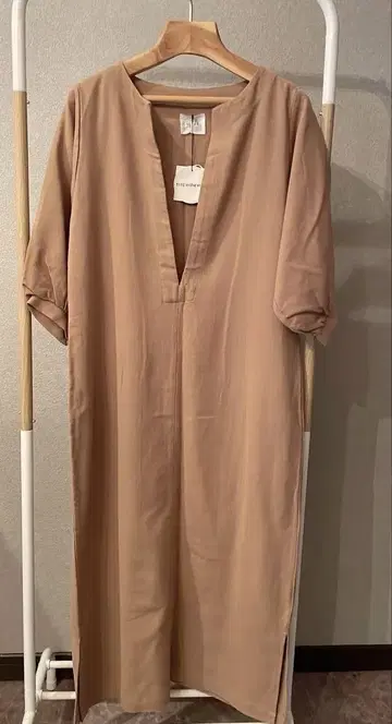 TITE in the store 베이지 롱 원피스