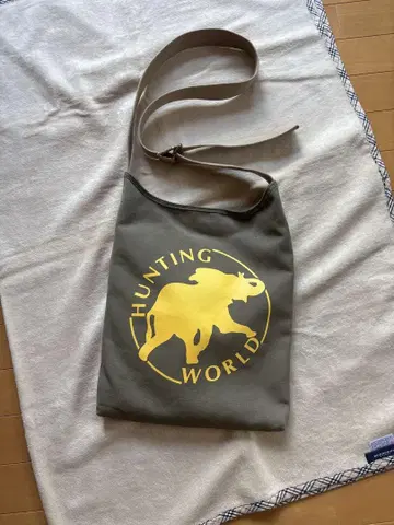 HUNTING WORLD 숄더백