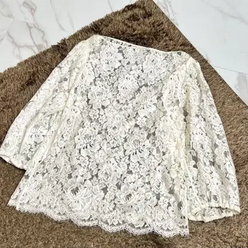 르네 옷깃 얼룩