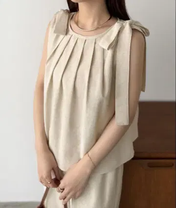 린넨 혼방 어깨 리본 백 오픈 셋업