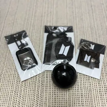 BTS CAPSULE ALBUM Vol.1 캡슐 머치 3개 캡슐 포함
