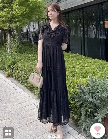 이번 시즌 상품 스나이델 볼륨 프릴 레이스 원피스
