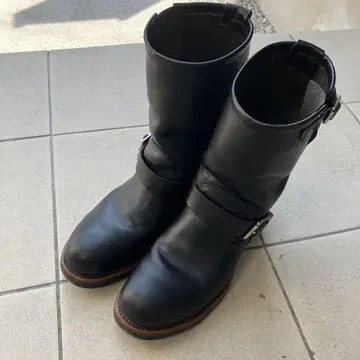 레드윙 엔지니어 부츠 블랙 가죽