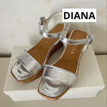 DIANA 실버 스트랩 코르크 밑창 샌들 통굽