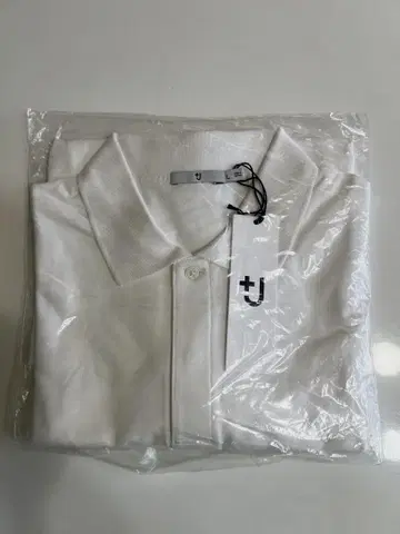 유니클로 플러스 j 화이트 피케 셔츠 L 사이즈 택 포함 새상품