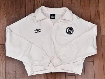 Umbro 화이트 피케 셔츠 맨투맨
