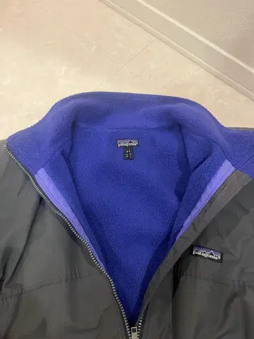 Patagonia 플리스 자켓 그레이/보라색