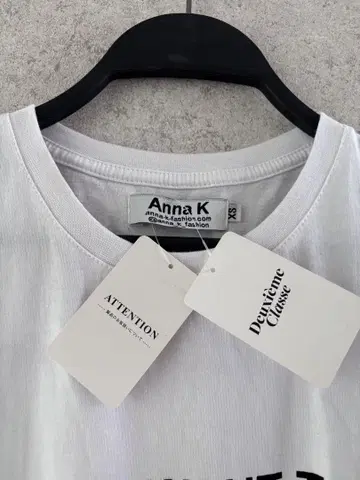 새상품 두지엠 클라세 Anna K 반팔 티셔츠 XS 레어