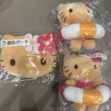 헬로키티 파우치 & 봉제 인형 세트 제일복권
