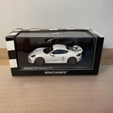 미니 챔프스 포르쉐 718 카이맨 GT4 화이트 1/43