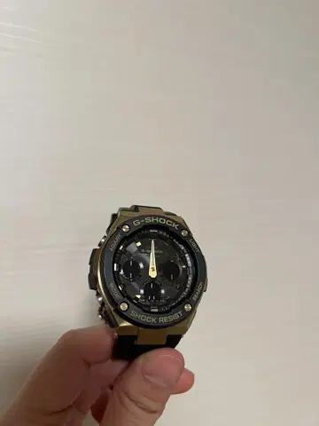 G-SHOCK 디지털 손목시계 블랙/골드