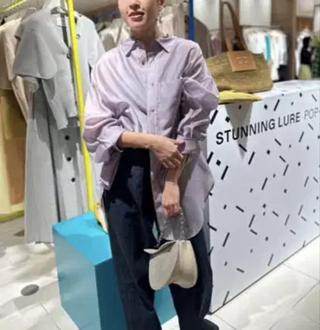 스터닝 루어 시어 셔츠
