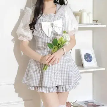 택 포함 미사용 새상품  비쥬 세일러 셋업 노에미