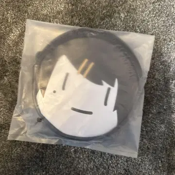 Ado 미니백 이건 뭐야? 내 미니백이야.