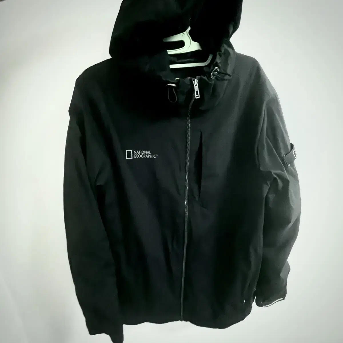 National Geographic Functional Outerwear XL / Black / Windbreaker / For Hiking and Camping