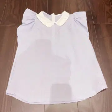 카라 부착 스트라이프 상의