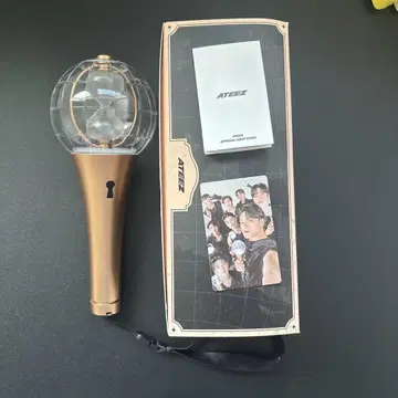 ATEEZ 공식 응원봉 골드 Ver2