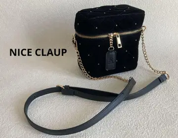 2회 사용 NICE CLAUP 퀼팅 베니티 숄더백