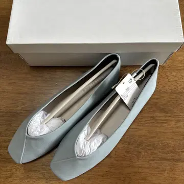 Bou Jeloud L. 블루 발레 슈즈 L 사이즈