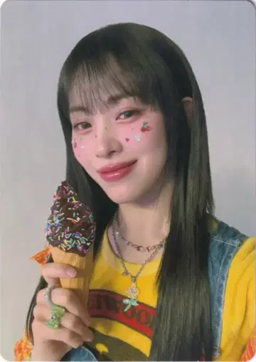 ITZY Algorhythm RYUJIN 트레이딩 카드 라키드로