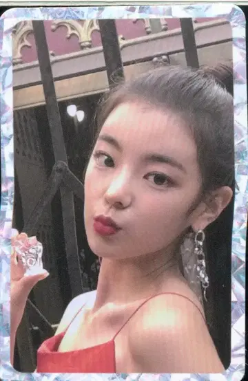 ITZY LIA 트레이딩 카드