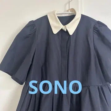 SONO 네이비 반팔 블라우스 아이보리 옷깃 펄 버튼