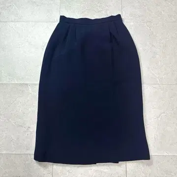 타이트 스커트 미디 길이 뒷면 밴딩 네이비 계열 봄/여름 S