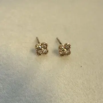 레이지 수잔 다이아 귀걸이