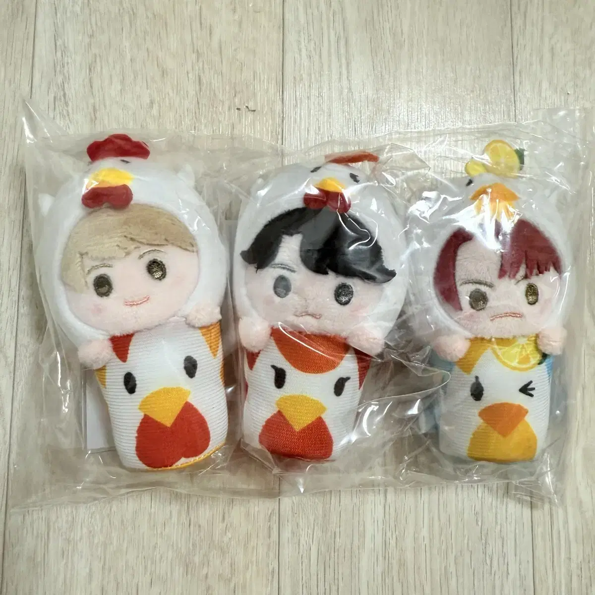 Mrs. Green Apple Lawson Karaage-kun Nui Gurumi Keychain