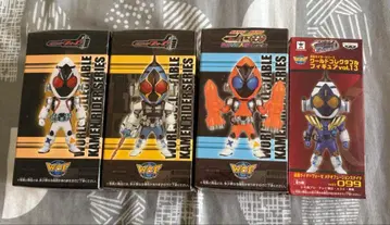 월드 콜렉터블 가면라이더 4종 세트