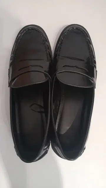 자라 ZARA 로퍼 블랙 37