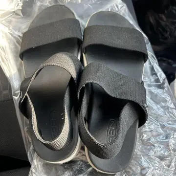 keen 샌들