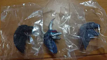 제일복권 대괴수열전 G G상 몬스터 헤드 마그넷 고질라 가이간