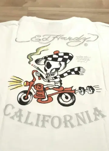 Ed Hardy 에드 하디 긴팔 티셔츠 XL 사이즈