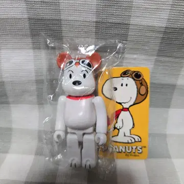 베어브릭 100% PEANUTS 스누피 피넛