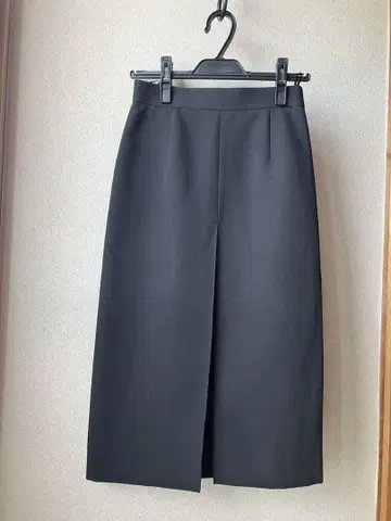 블랙 롱 스커트