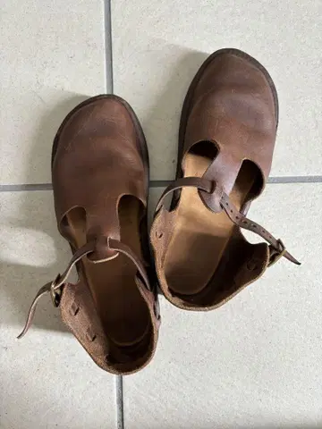 오로라 신발 7c 24cm